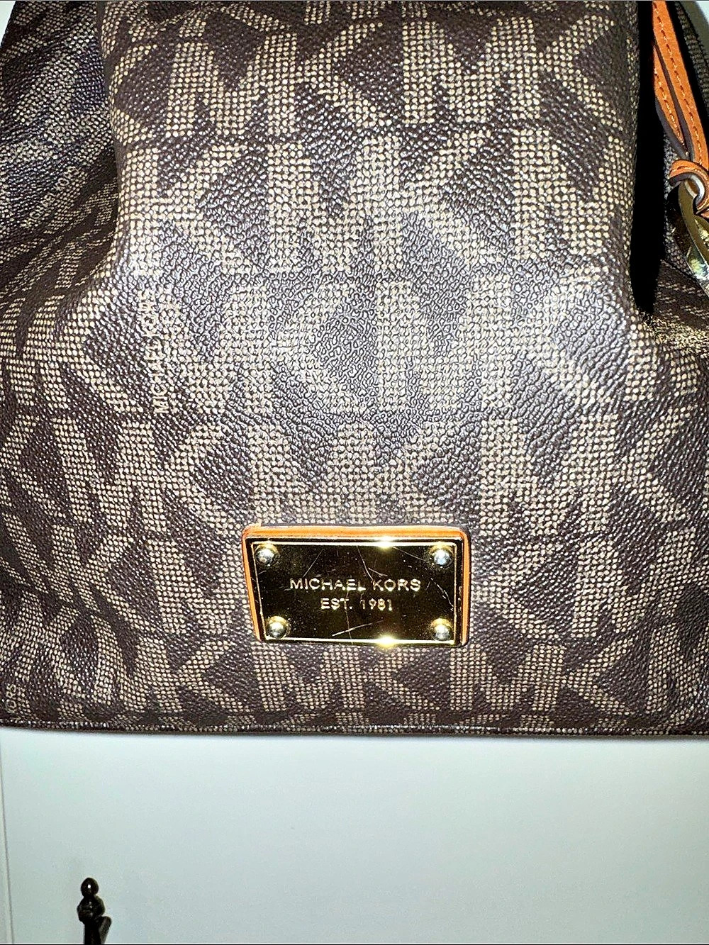 Michael Kors Monogram Bucket Shoulder Bag - Picture 3 of 8